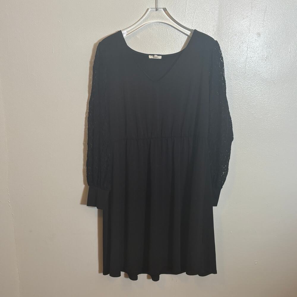 Women’s Maurice’s Black Dress Size‎ 1x with Lace Sleeves